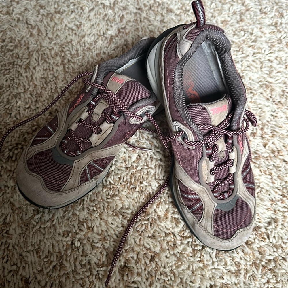 Teva hiking shoe